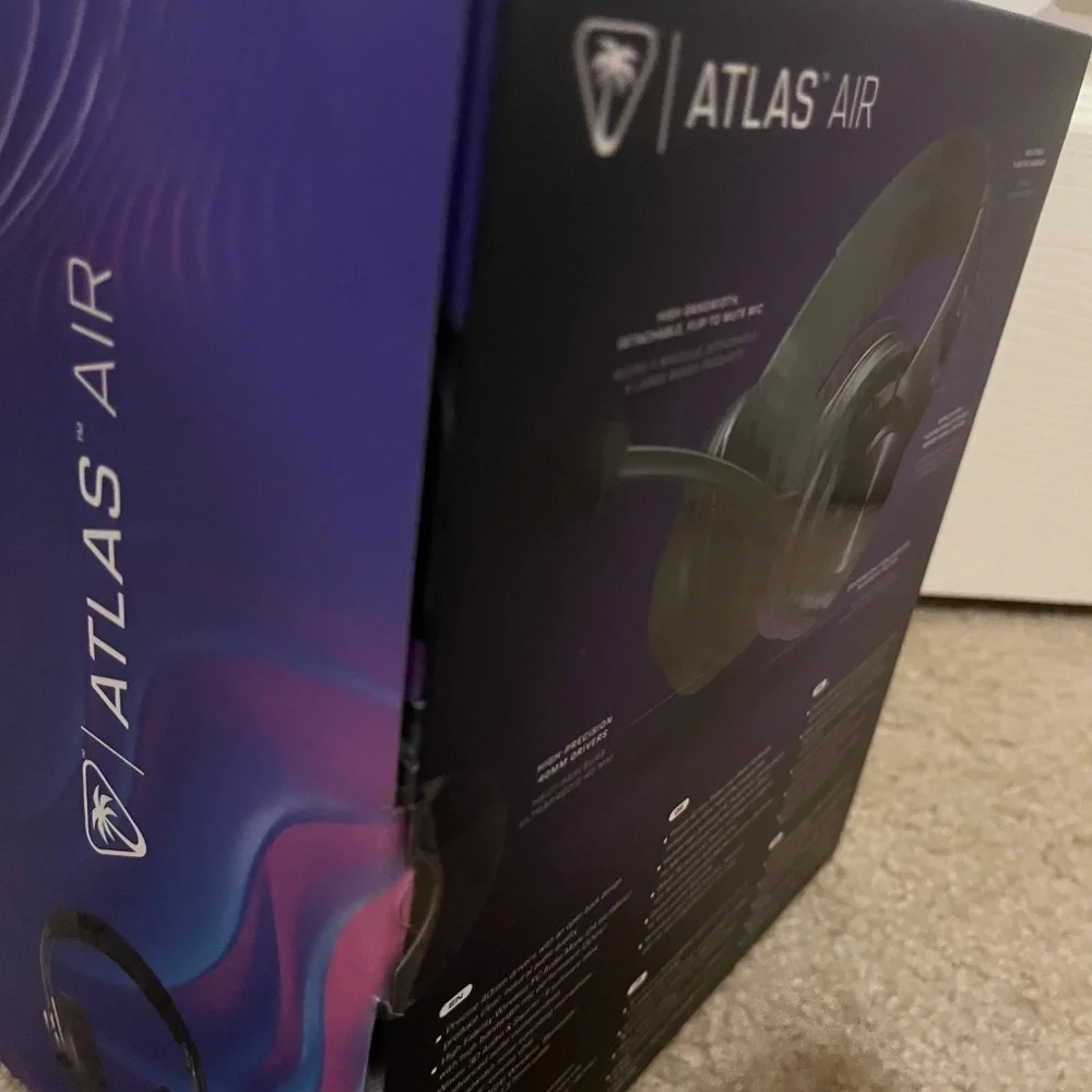 New Turtle Beach Atlas Air headphones - Picture 2 of 4
